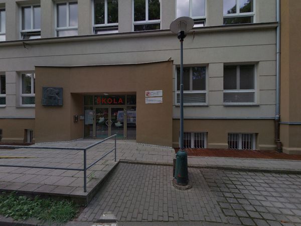 Fotografie školy "ZŠ a Praktická škola, Opava, Slezského odboje"