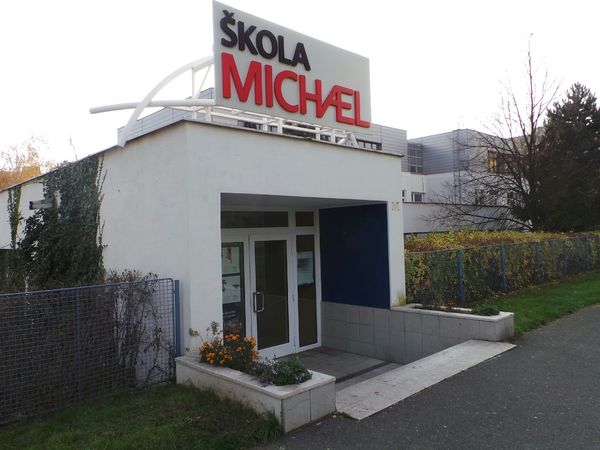Fotografie školy "MICHAEL - SŠ a VOŠ reklamní a umělecké tvorby"