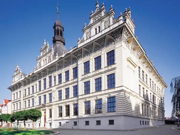 Fotografie školy "Vyšší odborná škola pedagogická a Střední pedagogická škola, Litomyšl"