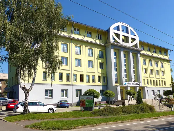 Fotografie školy "Soukromá vyšší odborná škola podnikatelská"