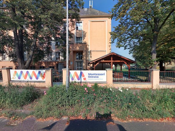 Fotografie školy "Vyšší odborná škola Mediální tvorby"