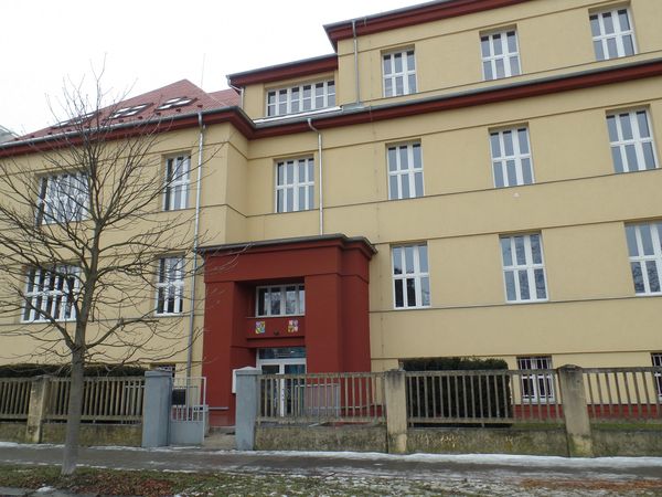 Fotografie školy "Vyšší odborná škola a Střední průmyslová škola elektrotechnická, Olomouc, Božetěchova 3"