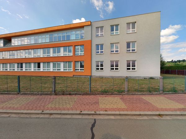 Fotografie školy "EDUCAnet - Střední odborná škola Pardubice"