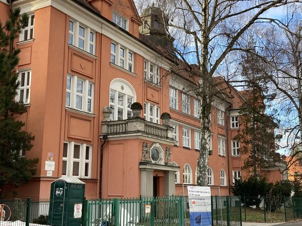 Fotografie školy "Střední škola, ZŠ a MŠ Karviná"