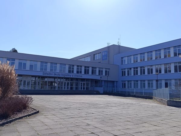 Fotografie školy "Střední škola logistiky a chemie Olomouc"